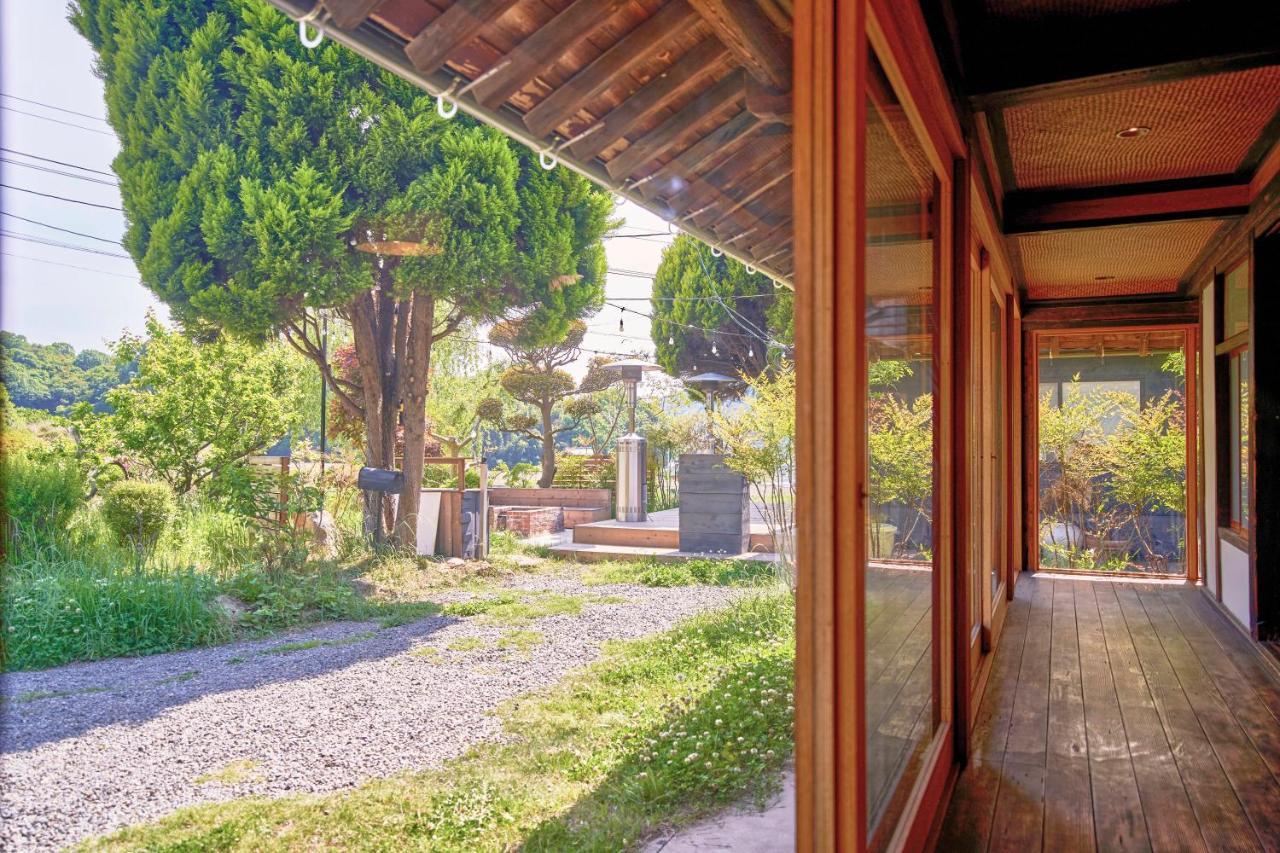 Вілла せとうち母家 Setouchi Omoya Фукуяма Екстер'єр фото